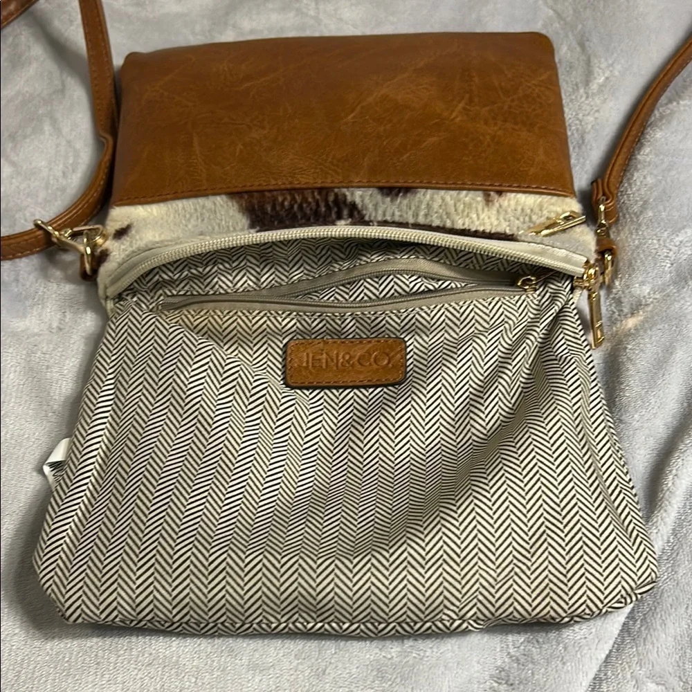 JEN & CO Tara Crossbody Bag